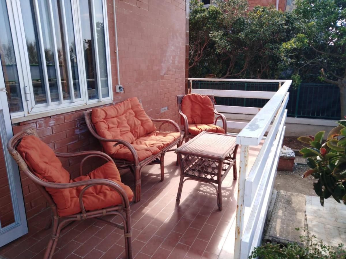 Villa Belvedere Mini Appartamento Pontecagnano Exterior photo
